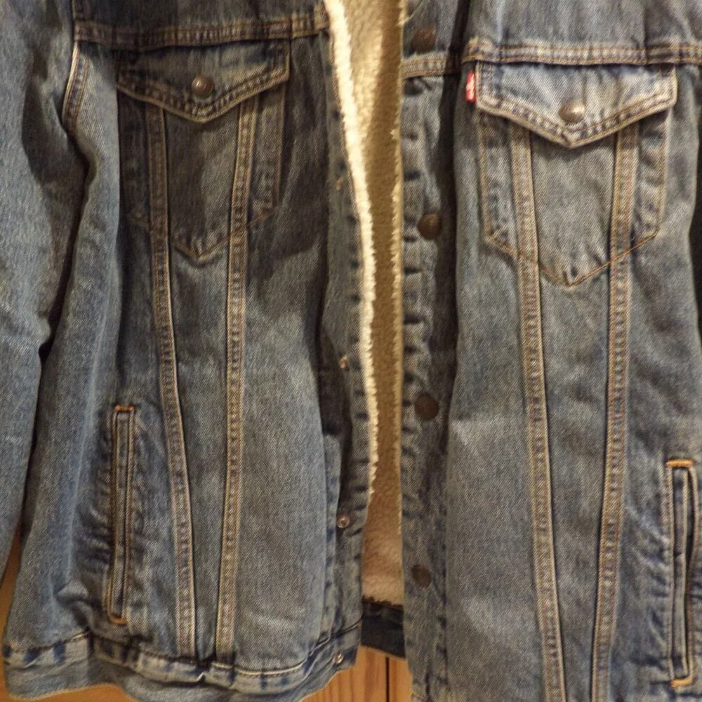 LEVI STRAUSS & CO. JEAN Jacket - DENIM Jacket - Fleece Lined-Loose Fit Size: XXL - Picture 4 of 13